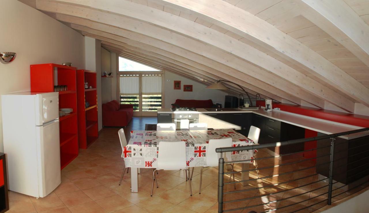 Ferienwohnung Casa Alice Torbole Sul Garda Exterior foto